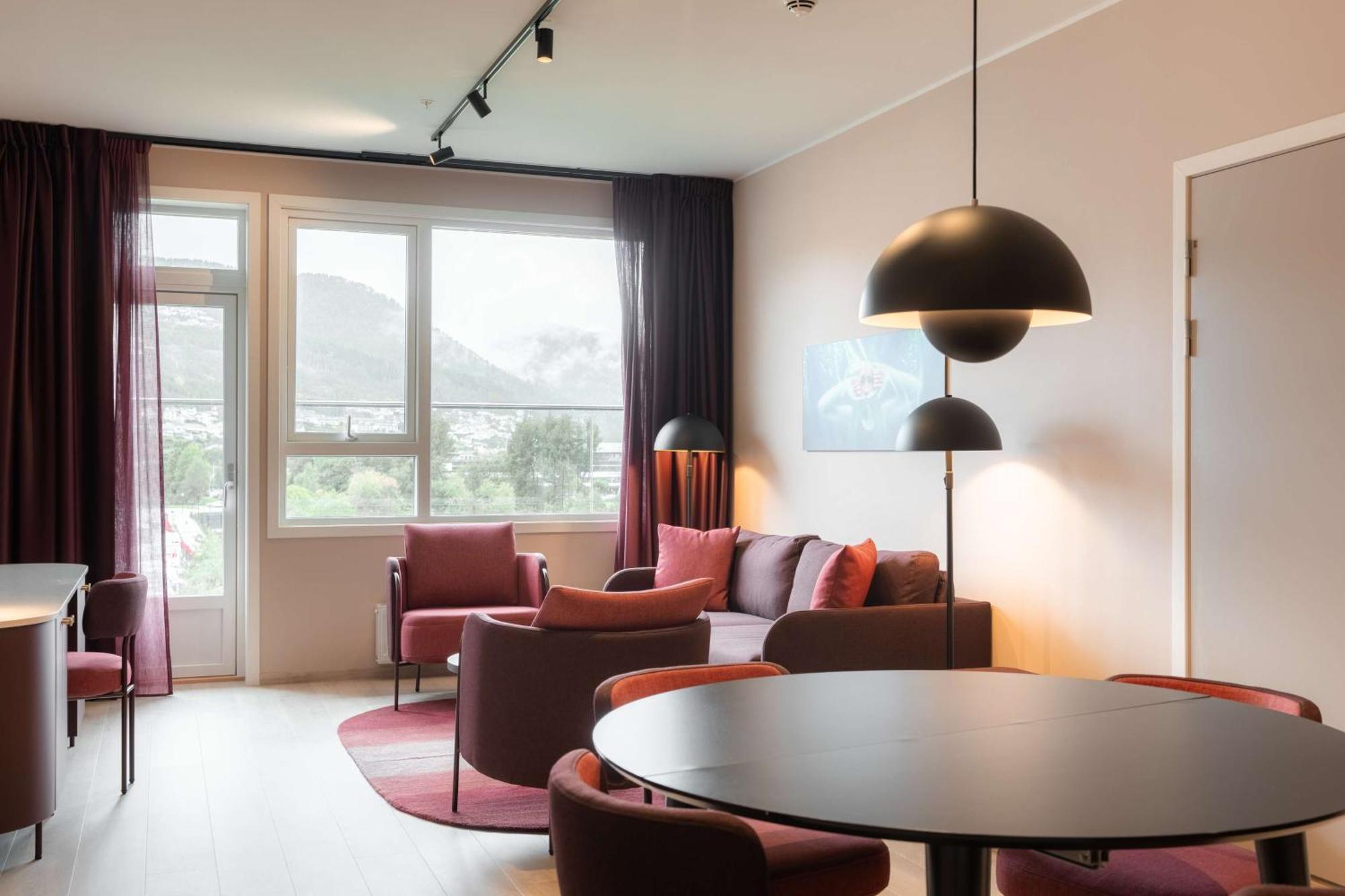 Scandic Sunnfjord Hotel & Spa Førde Eksteriør billede