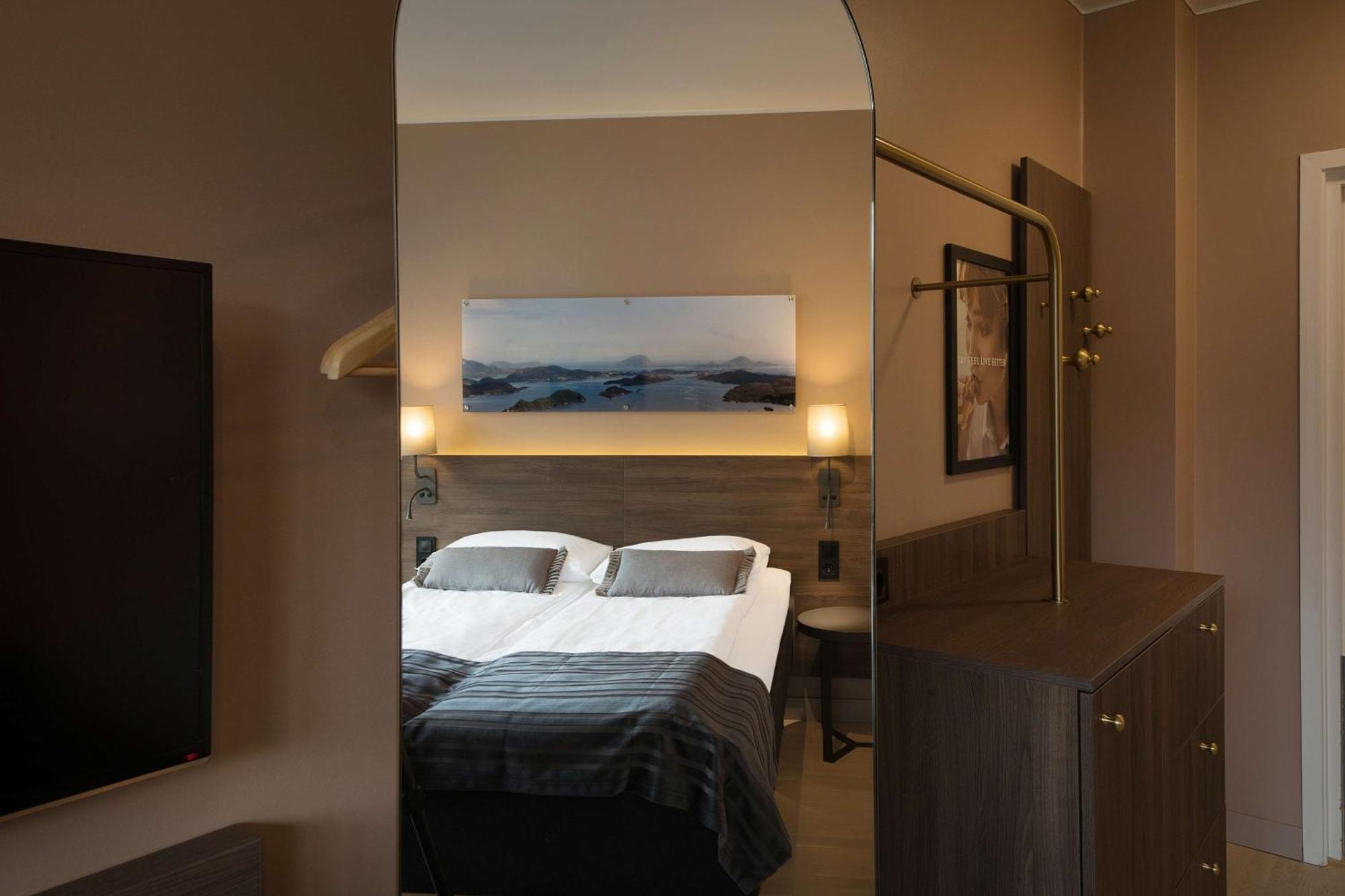 Scandic Sunnfjord Hotel & Spa Førde Eksteriør billede
