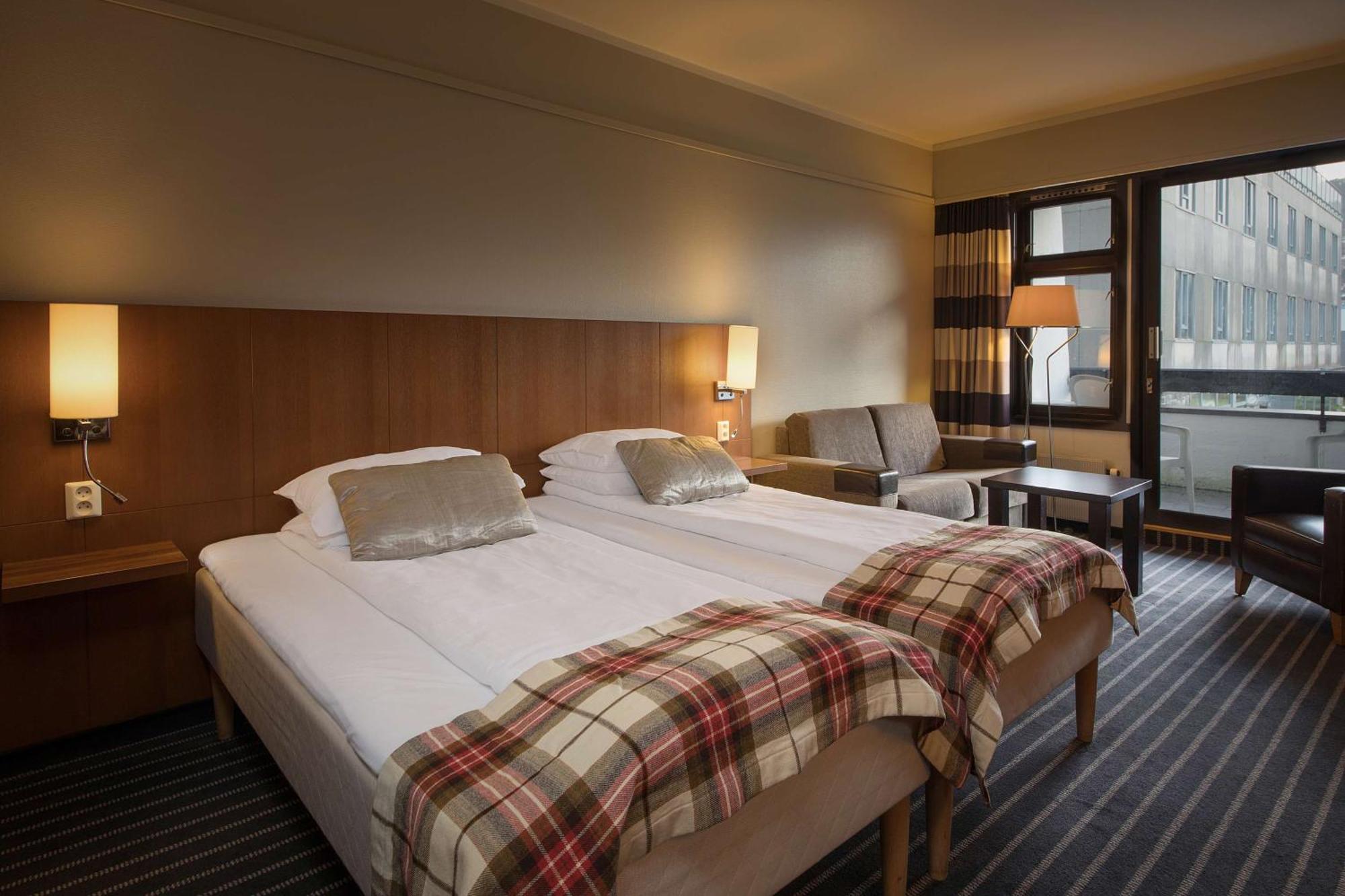 Scandic Sunnfjord Hotel & Spa Førde Eksteriør billede